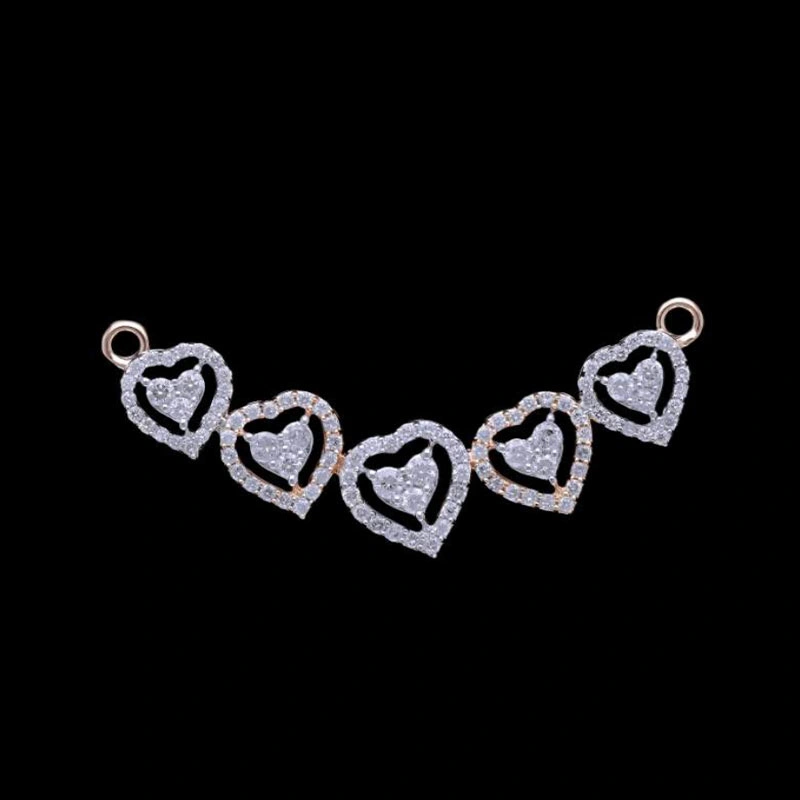 Amora Triple Heart Arc